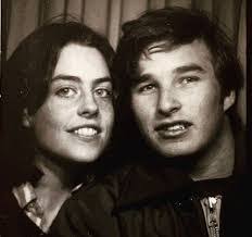 Lori Tripp's Instagram, Twitter & Facebook