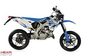 La liste des motos de 125 cm3 les plus vendues peut être aussi une source d'inspiration précieuse, en effet ce n'est pas sans raison que tel ou tel modèle se vend beaucoup. Les 125 Cm3 Du Marche 2 Et 4 Temps Hexa Moto