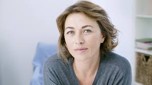 Chvostek sign is observed in hypocalcaemic states, such as hypoparathyroidism and the respiratory alkalosis associated with hyperventilation. Hypomagnesemia Clinical Presentation History Physical Examination