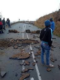 We did not find results for: Protesters Damage Road In Kzn Over Lack Of Water And Electricity Sa411