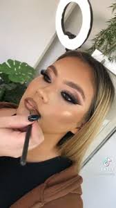 Tara Henson (tarahenson93)