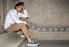 Find the perfect pantalon beige stock photos and editorial news pictures from getty images. Ensemble Pour Homme Pantalon Beige Chemise Blanche By Made In Italia Chemise Blanche Homme Pantalon Beige Mode Homme