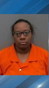 Arkansas prison sergeant accused of stashing drugs inside her body