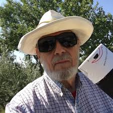 Did you live in Oeste Manor or