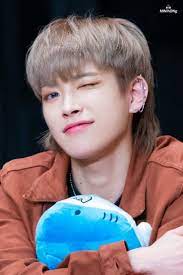 Imagen De Kpop Hongjoong And Ateez Nct K Idols Alma Gemea