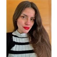 Denise Moraga's Instagram, Twitter & Facebook