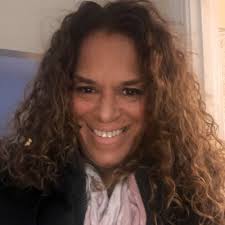 Donna Hardwick (@onandonpr)