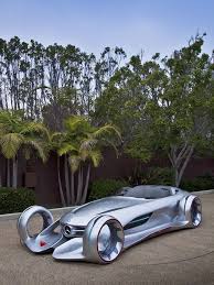 Image Silver Concept Car Mercedes Benz Silver Arrow Weird Looking Super Voiture Voitures De Luxe Voitures Rares