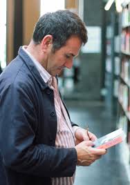 På denne siden kan du lese gratisutdrag og kjøpe alle ebøker og lydbøker av peder kjøs. Deichman Litteraturbloggen