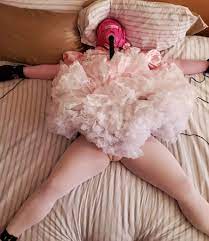 thefrillymaid on X: What a fabulous way to spend a weekend! All tied up  and nowhere to go #petticoat #frilly #bondage #pink  t.coiUhIFhOsjY  X