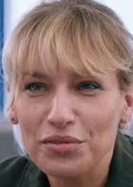 Car il s'en passe des choses dans la ville de sète: Aurore Jacob Demain Nous Appartient Tvmaze