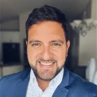 Allan Erazo's Instagram, Twitter & Facebook