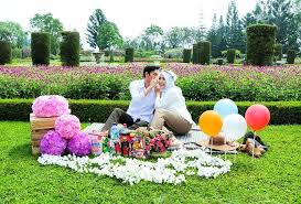 Nah, airy sudah nyiapin 5 taman kota yang paling indah buat kamu kunjungi, nih. Taman Bunga Background Ideku Unik