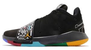 He asked me to create some custom sneakers for chris paul when he was playing with the clippers and as well as custom golf shoes. Chris Paul Shoes Sole Collector
