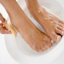 In general, most people worry or care for their feet when they have blisters or injuries. Vinegar Is Good For Your Feet Mcdermott Footcare