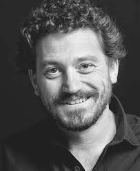 dossier Eloísa está debajo de un almendro def.ai