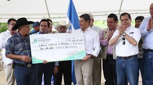 Crédito solidario desembolsó 392 millones de lempiras en 18 meses • crédito solidario es parte de los ver más de secretaría de educación honduras en. Credito Solidario Un Auxilio Financiero Que Tambien Ha Llegado Al Campo