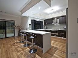 Following the latest design trends of minimalist simplicity, today's modern kitchens focus on open plan living, accented with clear lines and minimal clutter. U Shaped Modern Small Open Kitchen Design Decoomo