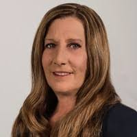 Colette Weir's Instagram, Twitter & Facebook