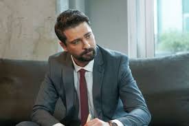 According to the famous journalist sina kologlu, fatih aksoy decided to repeat the pair on the screen again and mediyapim company is preparing a new series, that will be aired next season. Who Is Onur Tuna Dating Onur Tuna Girlfriend Wife