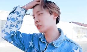 J Hope Chicken Noodle Soup Feat Becky G Mv Https Encrypted Tbn0 Gstatic Com Images Q Tbn 3aand9gcskaqp6q2x K9hrro4kht2r Aiwllpfkh1huw Usqp Cau