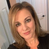 Julie Damico's Instagram, Twitter & Facebook