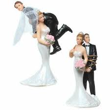 Diese 27 lustigen bilder und gifs erinnern dich daran, wie es ist, zu lachen. Brautpaar Hochzeitspaar Geschnappt Tortenaufsatz Hochzeit Lustig Witzig Eur 13 95 Picclick De
