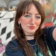 Introducing our new DVM, Brianna Wiser aka Dr. Bri 😊 Dr. Bri is originally  from a small town in Central Pennsylvania where she grew up raising and  showing livestock, helping her aunt