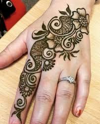 This is one of the lovely yet simple and easy to mehandi design. Mehndi Designs Arabic 2021 30 Stylish Easy Mehndi Designs