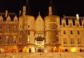 During the french revolution, 2,780 prisoners, including marie. La Conciergerie Paris For Visitors