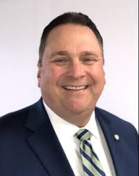 Farmers district manager recognized