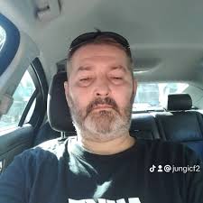 Very funny , Girl you are a Beautiful Lady and don't let anyone ever tell  you different . Hit me up anytime ( Eightnahalf62@yahoo.com )