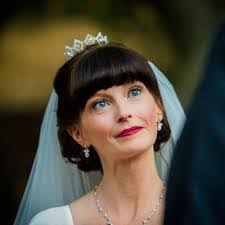 Natasha Bloom's Instagram, Twitter & Facebook