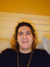 Does anyone else struggle with content creation or is it just me??  🤷‍♂️🤷‍♀️