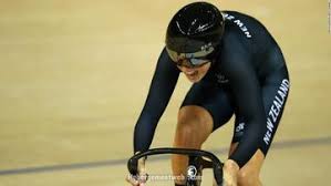 Podmore had reportedly posted on instagram earlier on monday outlining the pressures of competing at the highest level of her sport. Ich Mochte Nur Dass Es Meinem Freund Gut Geht Root Sagt Stokes Er Solle Sich Die Zeit Nehmen Die Er Braucht