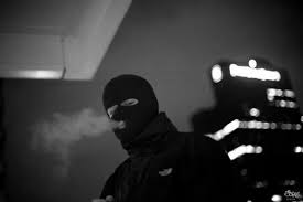 Pin By Ssantos On Fotos Gang Culture Thug Style Gangster Girl