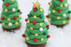 Christmas Tree Cake Decorations