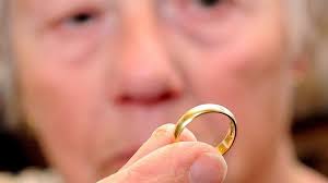 Verschwundener Ehering für Witwe in Duisburg ein herzzereißender Verlust