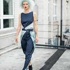 Although the pattern on the fabric was perfect for the jumpsuit i had in mind, it unfortunately had waaay to much stretch. Kielo Wrap Dress By Named Clothing Buy Pattern Or Order Sewn Garment Kielo Wrap Dress Casual Outfit Inspiration Named Clothing