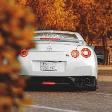 Nissan Gt R Back Nismo Gtr Luxury White Nissan Gtr Nissan Nissan Gtr R35