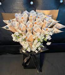 Stuff a flower pot with shredded paper and arrange your flowers. Luxxbouquets On Twitter Who Else Loves This Money Bouquet