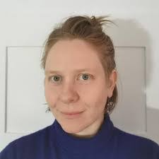 Andrea Vetter's Instagram, Twitter & Facebook