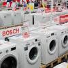 Programul rabla pentru electrocasnice a fost lansat, marti, si prin acesta peste 60.000 de echipamente electrice si electronice de uz casnic folosite vor fi inlocuite cu altele noi, cu programul rabla pentru electrocasnice, aflat la prima editie, are caracter multianual si se aplica la nivel national. 1