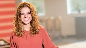 Continue to next page below to see how much is laura tesoro really worth, including net worth, estimated earnings, and salary for 2020 and 2021. Laura Tesoro For Belgium Eurovision Union