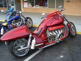 Viper Boss Hoss V8 With Nos Boss Hoss Motorcycle Motorcycle Garage