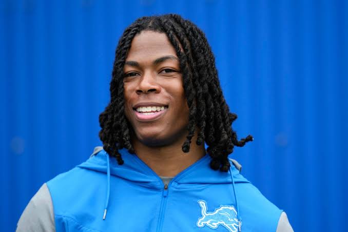 Jahmyr Gibbs shows off his explosiveness, burns Giants linebacker in practice | Marca