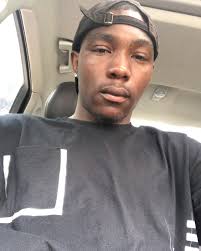 Derrick Hurt Jr. (@ballislife_dhurt) • Instagram photos and videos