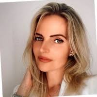 10+ "Agnes Gabor" profiles