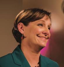 Laura Arney's Instagram, Twitter & Facebook