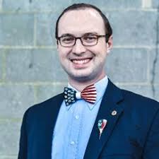 On June 29 in Chicago, PCC Dianne Pitts was sworn in as the 14  Internafional Direc- tor from MD32, South Carolina. The term of